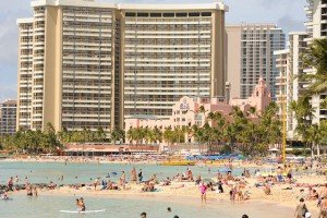 Crowded Waikiki Beach. Photo by Daniel Ramirez on Flickr 