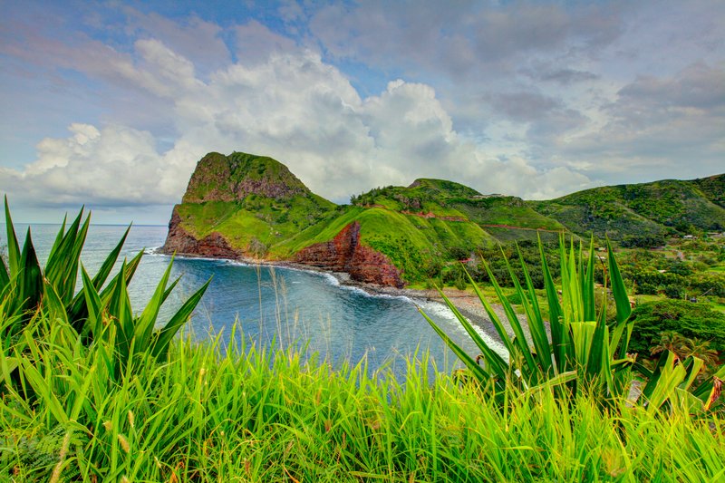 Travel Photography, Hiking on Maui.